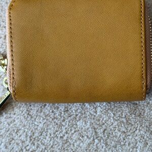 Source Unknown Tan Wallet